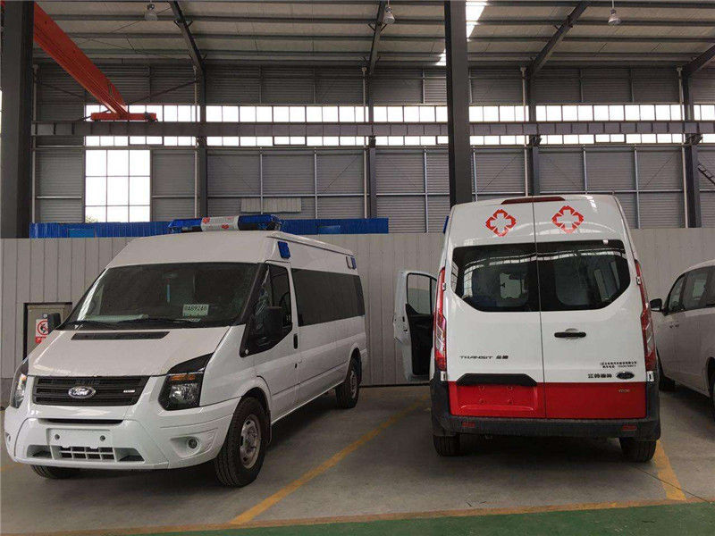 廣州救護車廠家跟你聊聊為什么無人避讓救護車？01